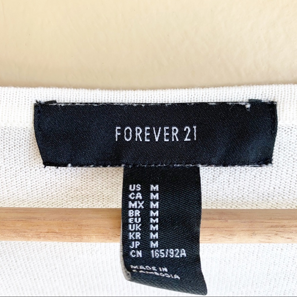 FOREVER 21 Cream Lightweight Sweater Long Sleeve M - Picture 3 of 7